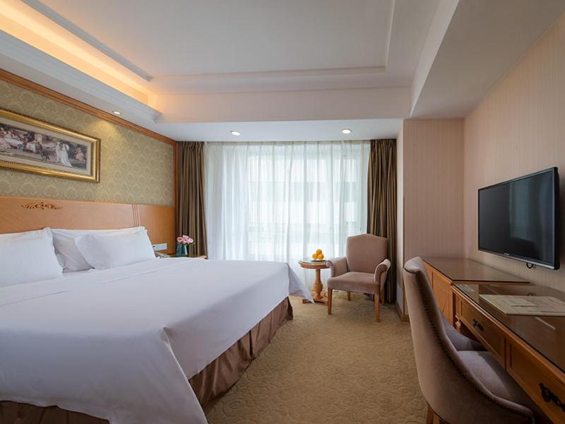Vienna International Hotel Shenyang Railway Station Buitenkant foto